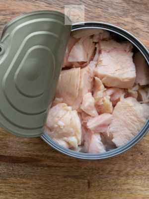 Canned chicken is a popular dish in many families' meals at a lower cost than other types of meat such as pork and beef