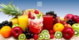 To lose weight, you must maintain a low-calorie diet, and fruit juices will help your body lose weight faster