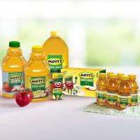 Mott’s Original is 100% fruit juice and delivers 2 servings of fruit* in each 8 fl oz cup. This 32 fl oz plastic bottle is handy and gives you more to enjoy