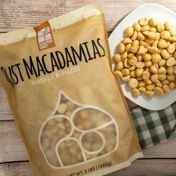 Roastery Coast - Daily Nuts | Just Raw Macadamia Nuts Unsalted | Bulk Nuts |Snack nuts | Healthy Nuts | Gluten free | Macadamia nut butter | Non GMO | Nut snacks | Unsalted Nuts | Keto snack mix