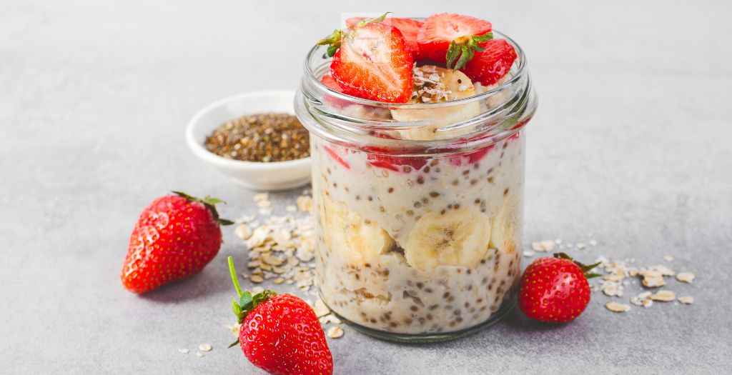 Rolled oats offer a wide range of health benefits, they provide a rich nutritional profile, good fiber, B vitamins, vitamin E, minerals, and healthy fats