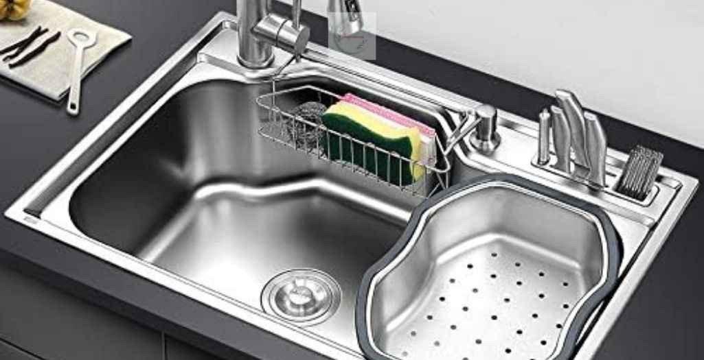 Explore the top 4 kitchen sinks - from workstation to farmhouse styles. Learn about materials like stainless steel and fireclay to upgrade your kitchen with function and flair.